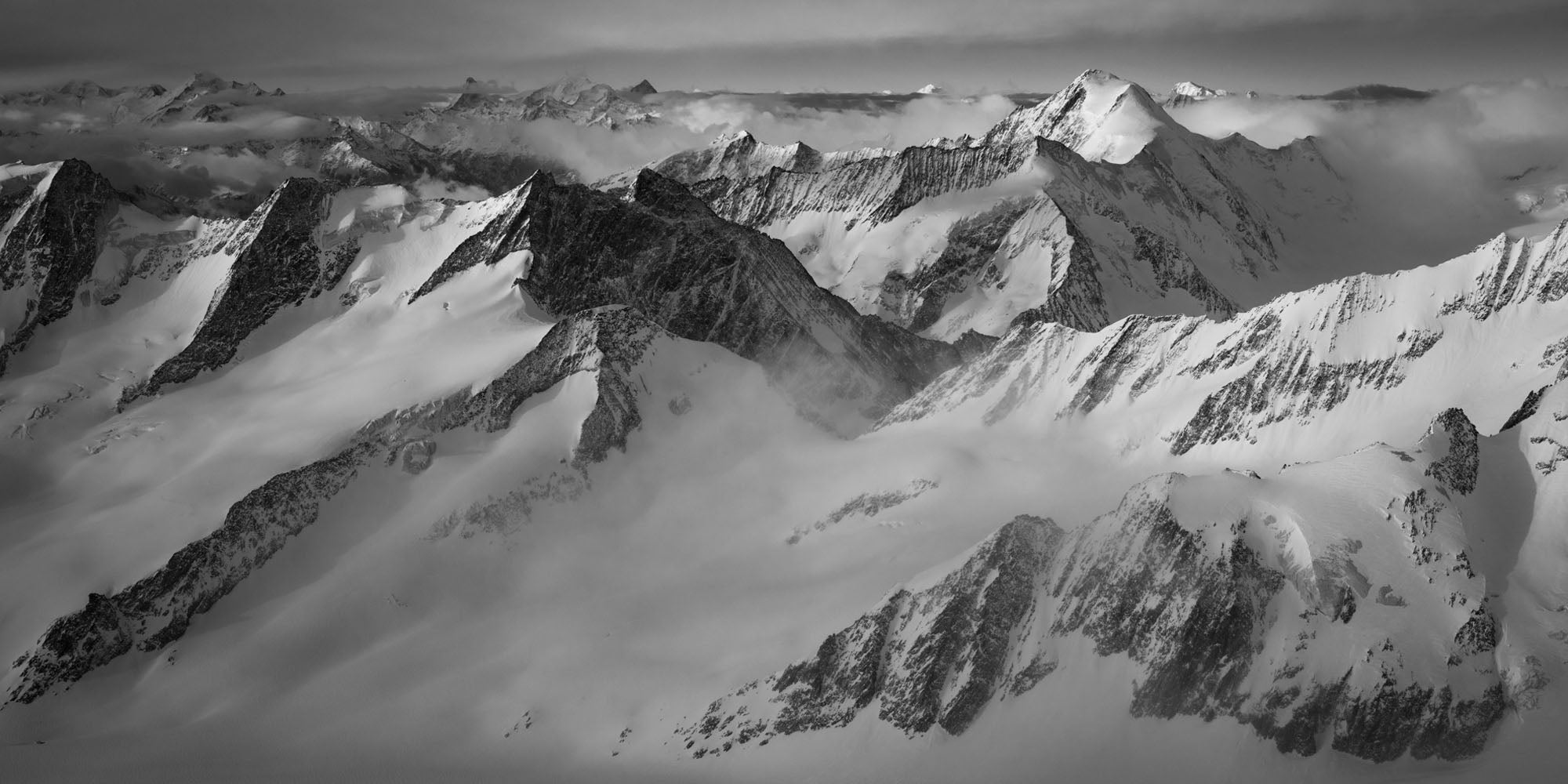 Bernese alps, Switzerland - Petra Gut Contemporary AG Thomas Crauwels