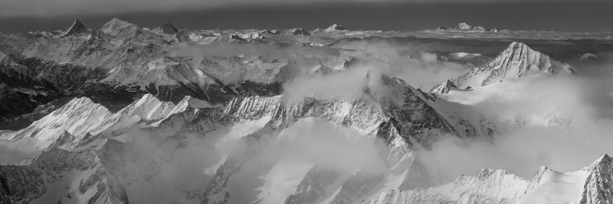 Les alpes vues des Bernese Alps, Switzerland No. 1
