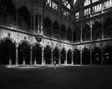 Grandeur (b&w)