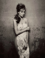 Hollywood Diva (sepia)