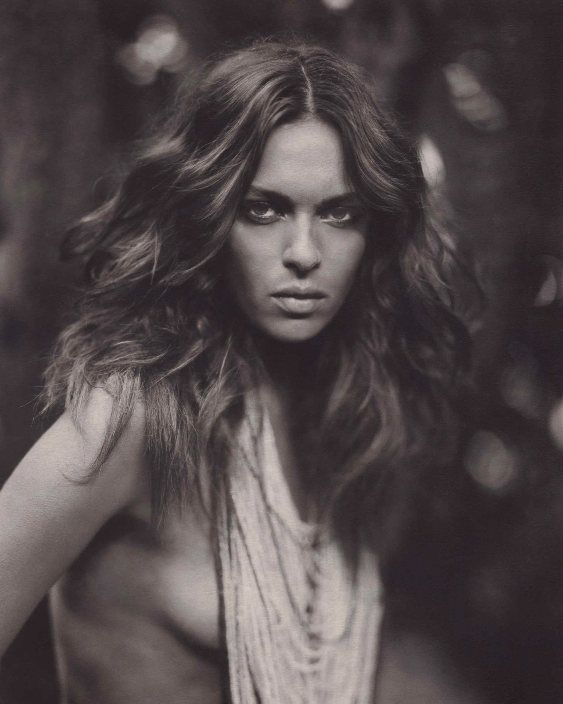 Portrait Elise Crombez (sepia) by Marc Lagrange, limited edition photography