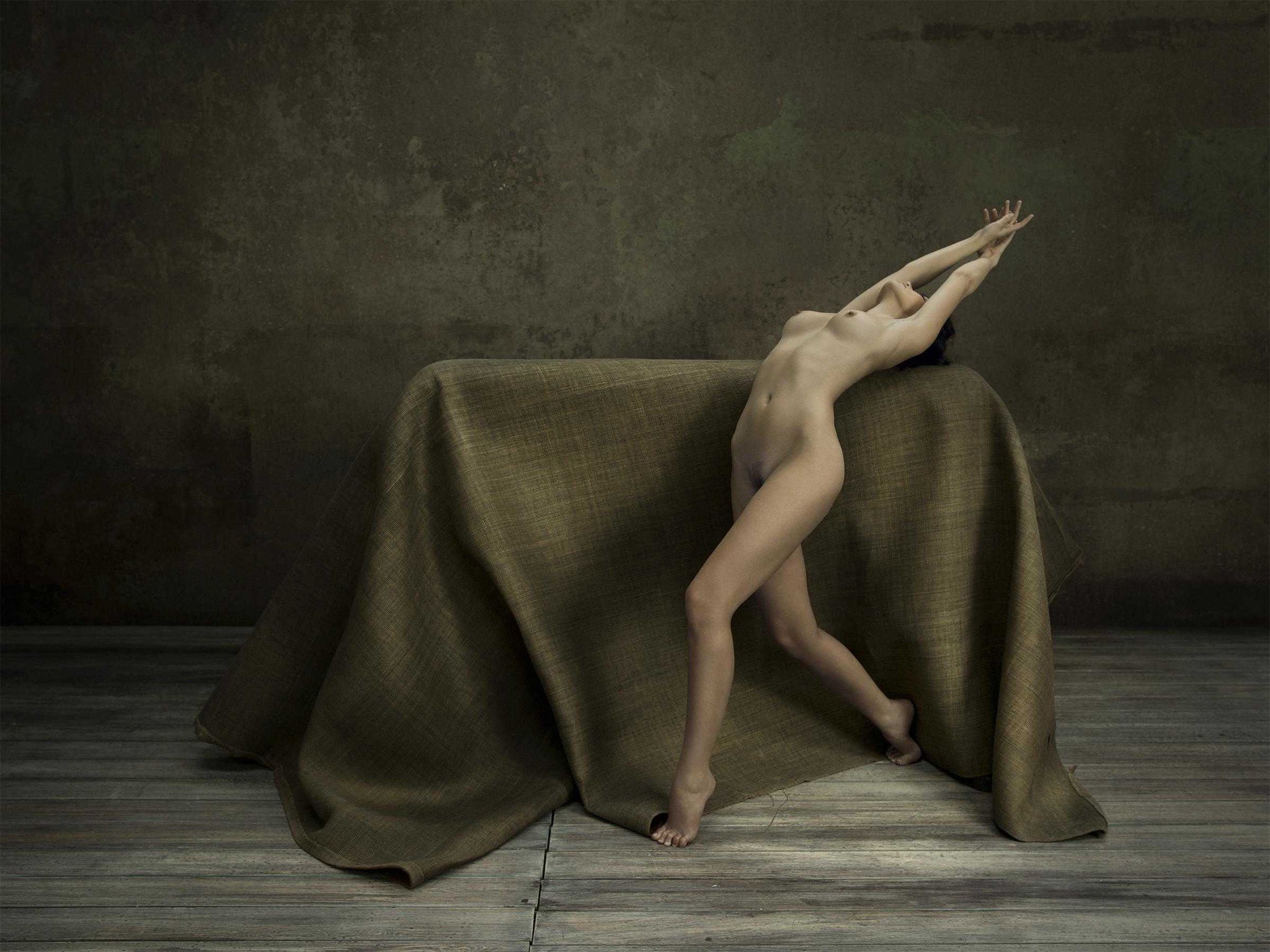 Sculpture (colour) by Marc Lagrange, limited edition photography