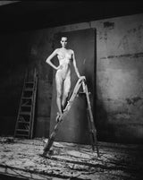 The Painter - Stand Up (b&w)