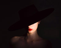 Shadow Hat