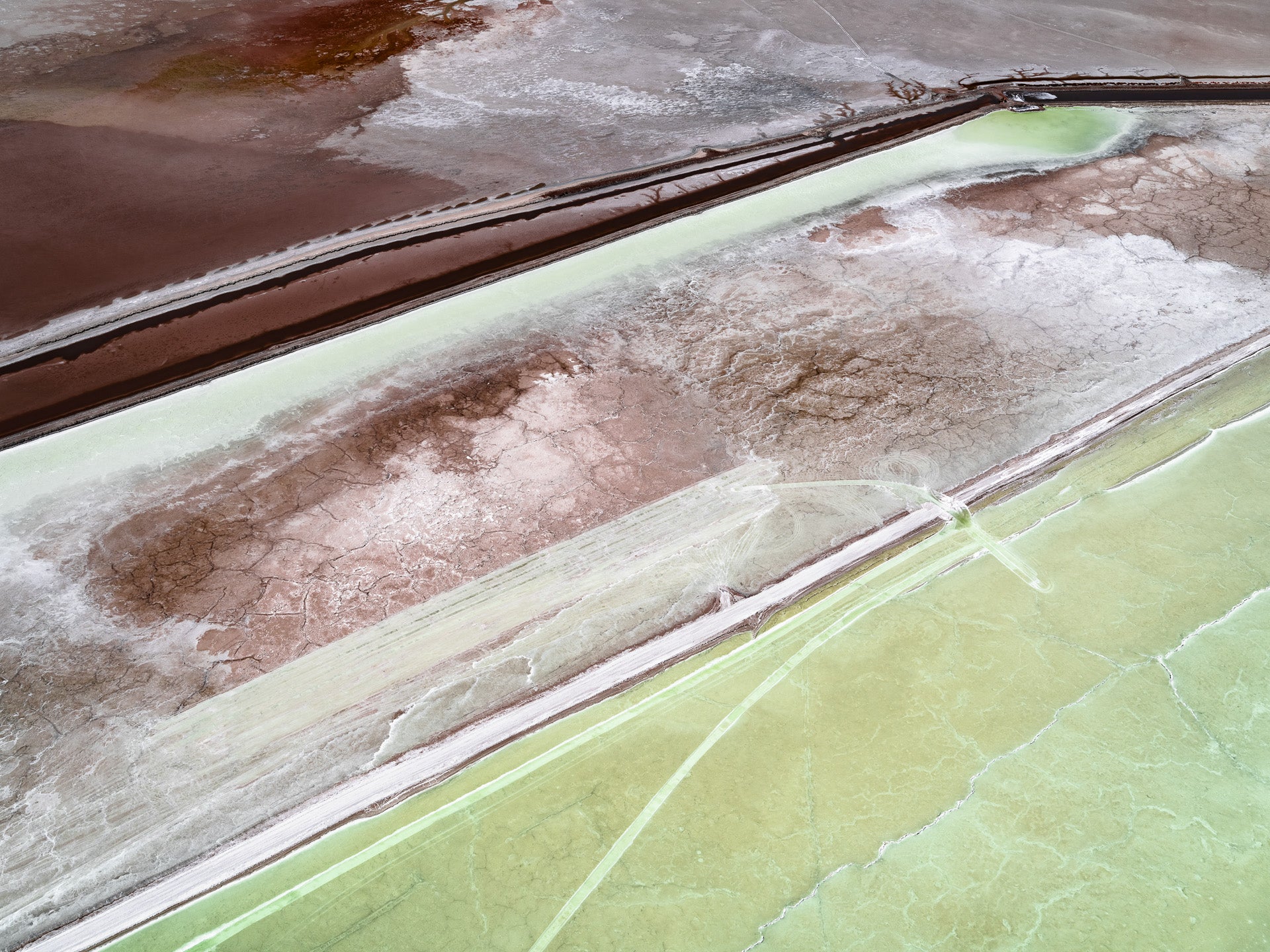 N°TSSIII22 (The Salt Series III, USA) by Tom Hegen, limited edition photography