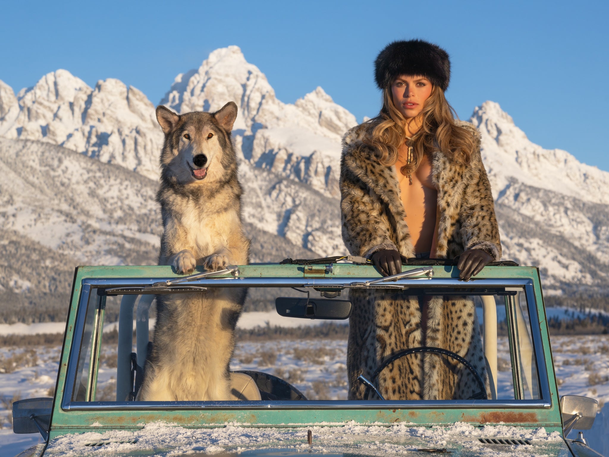 Twin Peaks (Colour) by David Yarrow, limited edition photography