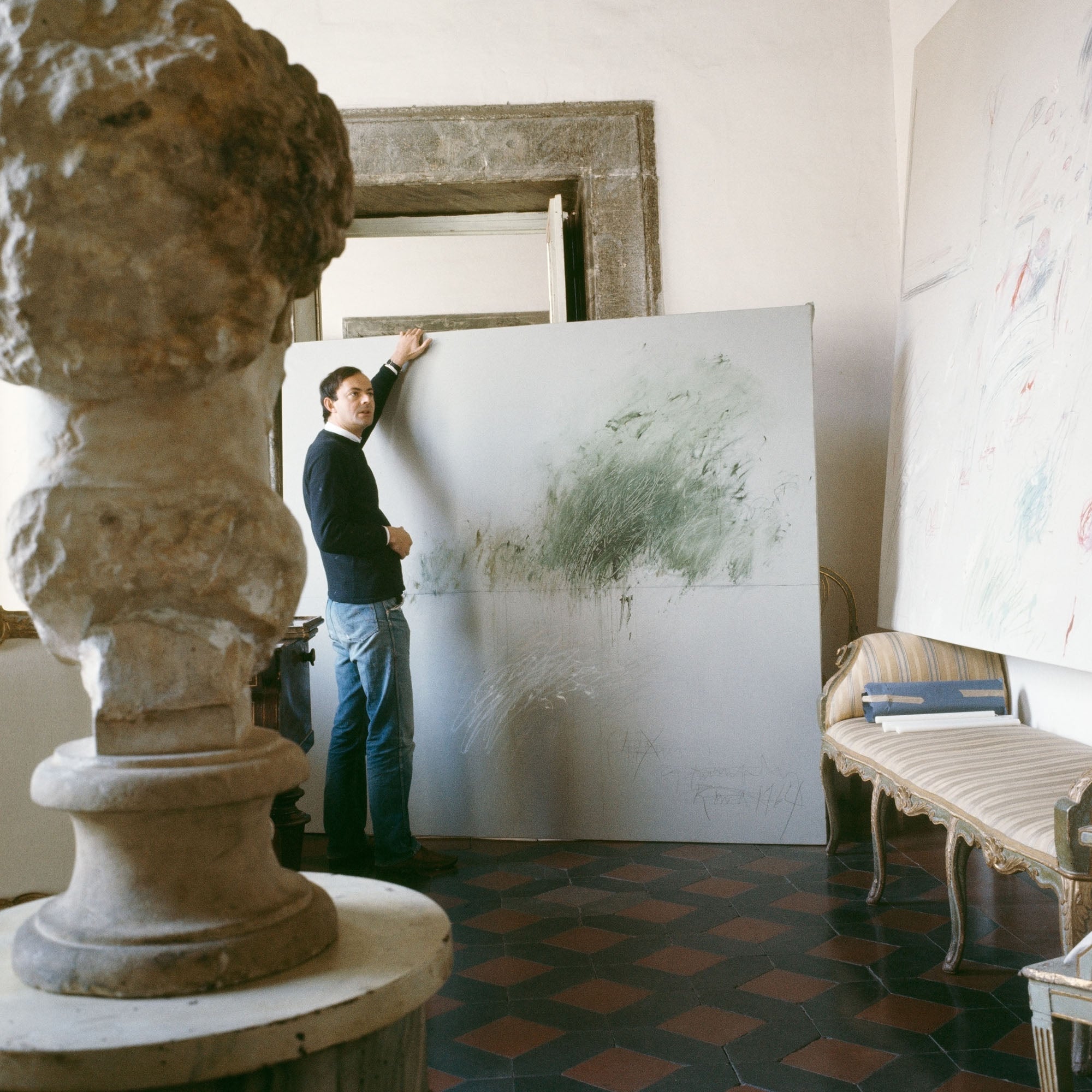 Cy Twombly in Rome 1966 - Untitled #24 - Petra Gut Contemporary AG Horst P. Horst