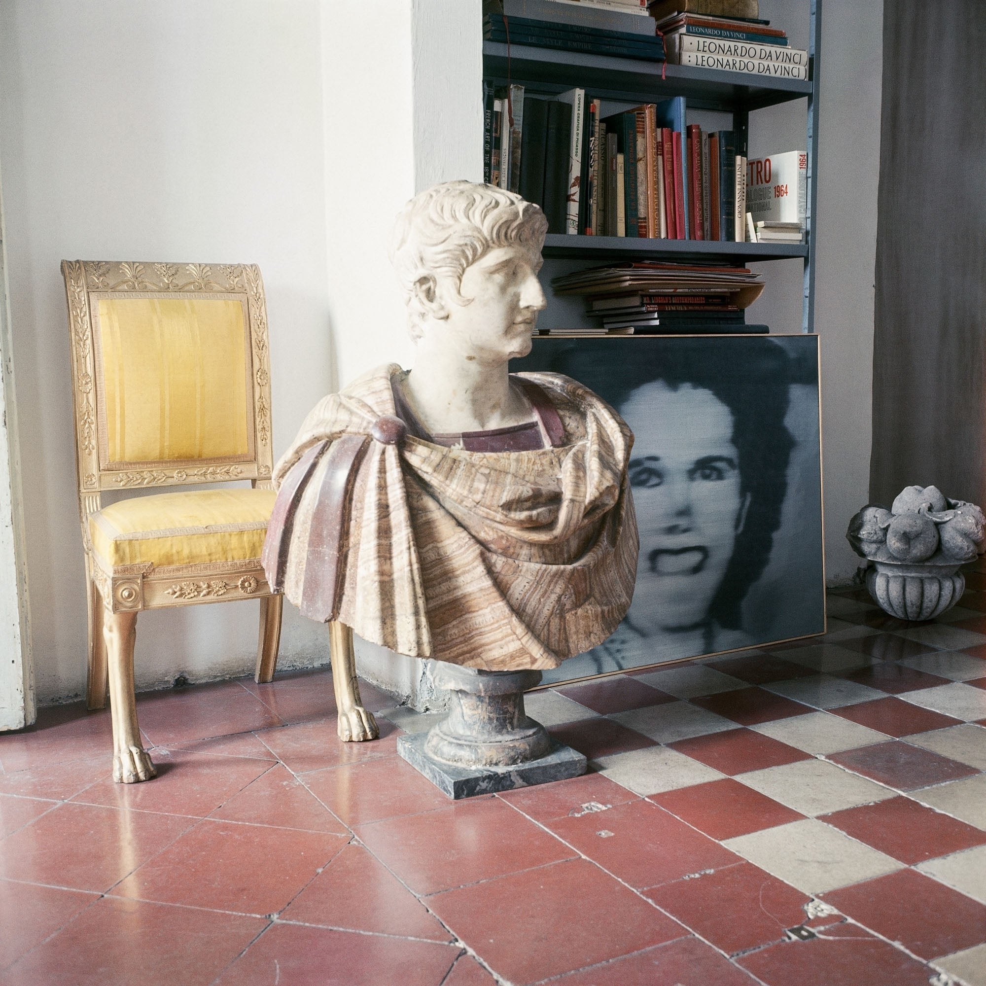 Cy Twombly in Rome 1966 - Untitled #29 - Petra Gut Contemporary AG Horst P. Horst